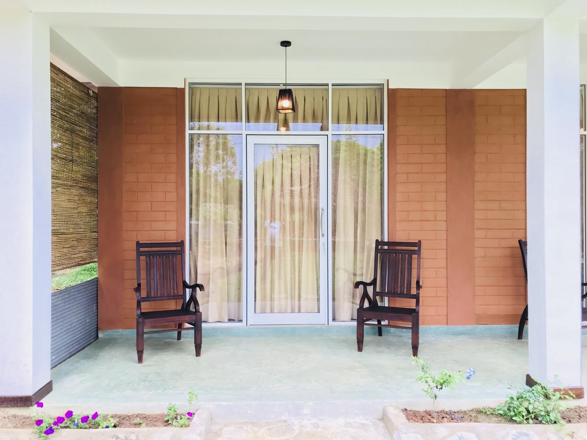 Sigiriya Rock Hide Hotell Exteriör bild